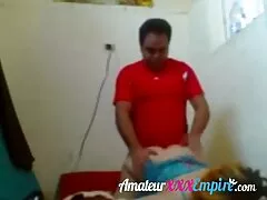 گوتكا نوار خود فیلمهای سکسی انجمن لوتی را نوار كشيد و نوازش كرد