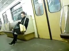 عزیزم ناز لعنتی عکس های سکسی کیر و کس می شود و در قفس می خورد