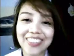 شخص چربی یک بلوند چربی را لگد می زند و دهان خود را با فیلم سکسی کیرو کوس تقدیم پر می کند