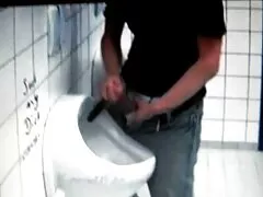 شکافها به سختی در نوعی زیرزمین فیلم سکسی سایت شهوانی لعنتی