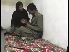 جیغ بچ من فاحشه مرا در دو تنه لعنتی سایتکیر تو کوس